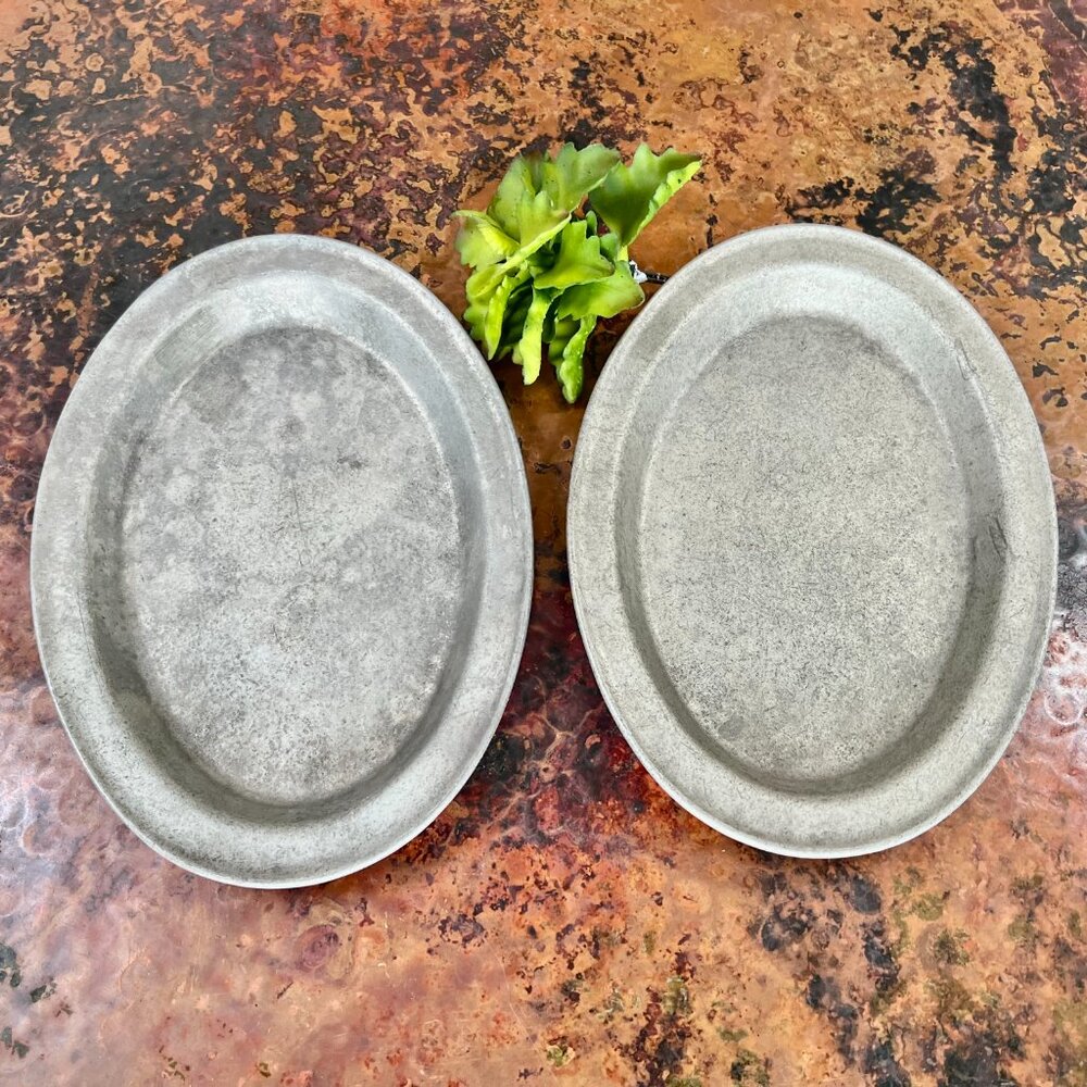 SALE! 2 Cambridge Colonial Pewter Oval Plates